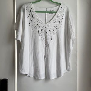 Lane Bryant white shirt. 18/20. T-3